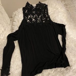 Buckle cold shoulder top